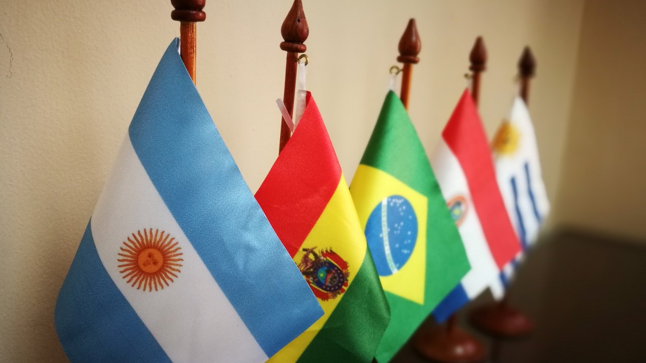 Uruguai defende que países do Mercosul evitem entrar em disputa entre EUA e China