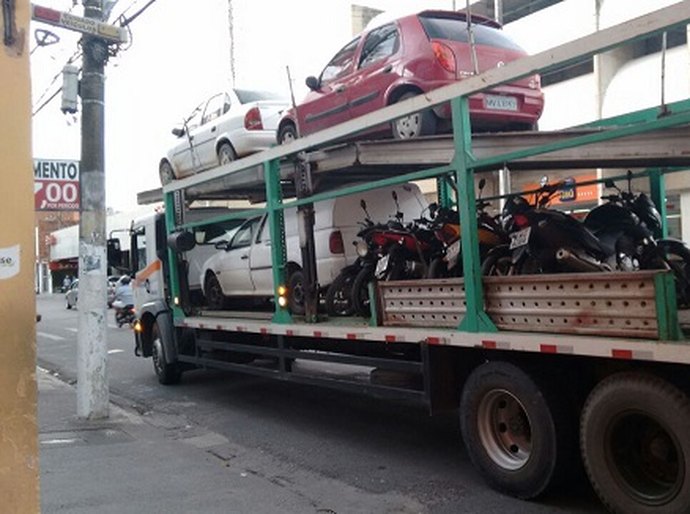 Operação da Polícia Militar com a SMTT apreende 11 veículos em Maceió