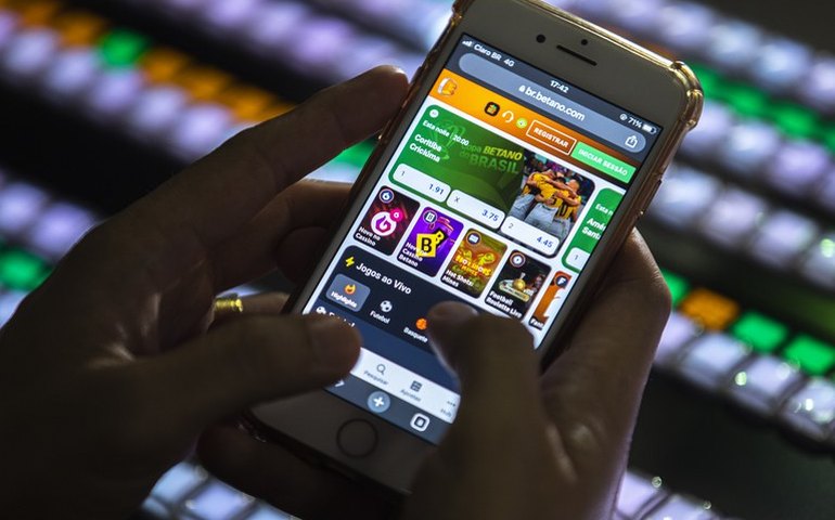 Ministro do STF proíbe atuação Nacional de bets autorizadas pela Loterj