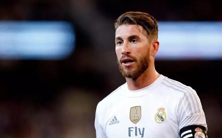 Fora da seleção, Sergio Ramos ataca técnico: ‘Disse que não contará mais comigo’