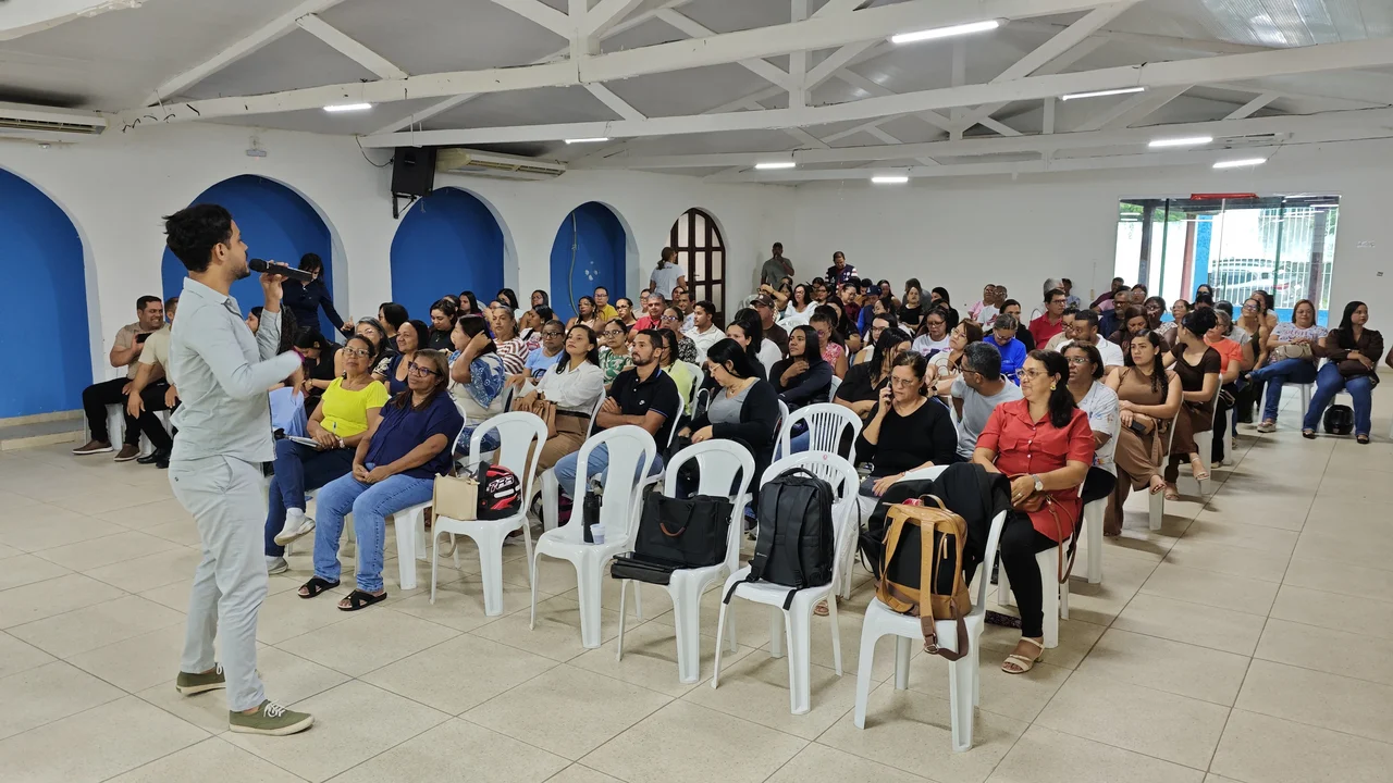 Prefeitura de Penedo promove capacitação sobre a Política Nacional de Saúde Integral da População Negra