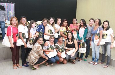 Educação beneficia 2.400 alagoanas com cursos profissionalizantes