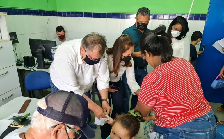 Instituto de Identificação leva projeto Meu Primeiro RG para Murici