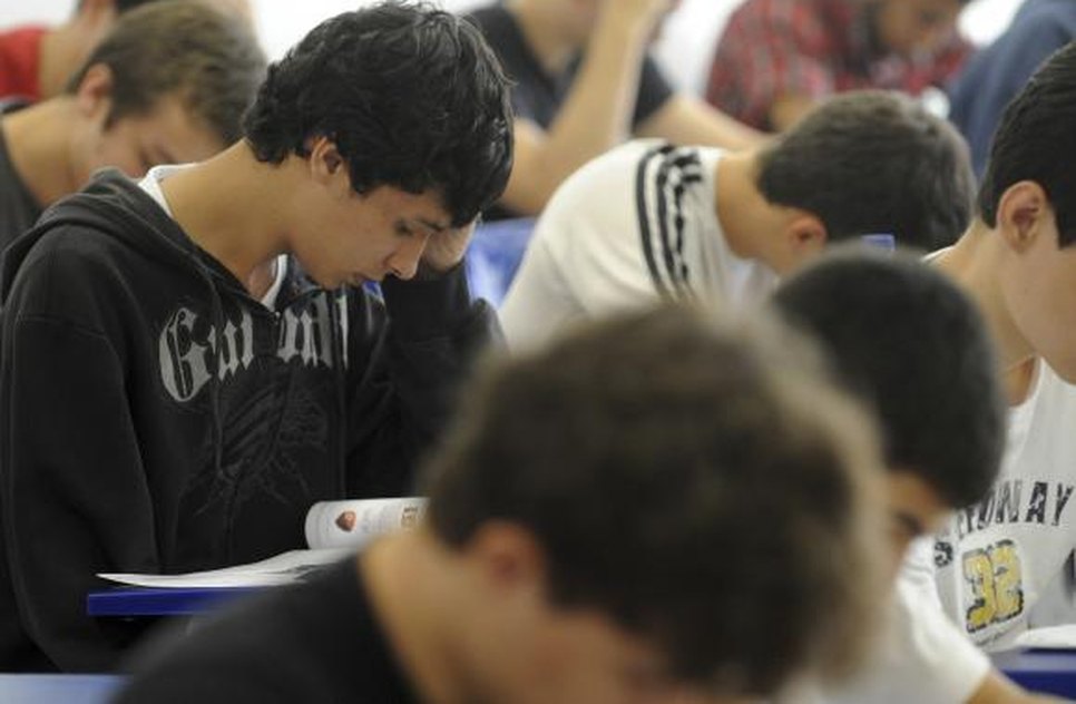 estudantes 
