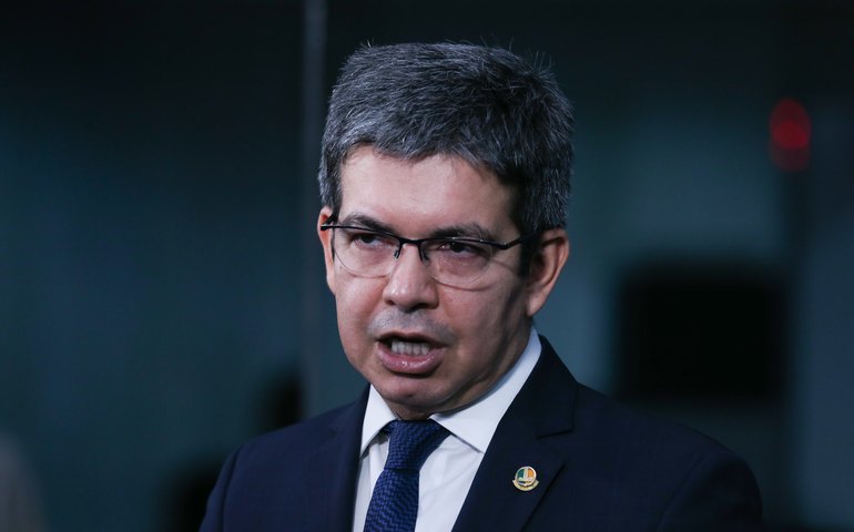 Randolfe Rodrigues: PEC, PLP e PL do pacote fiscal têm de ser votados neste ano