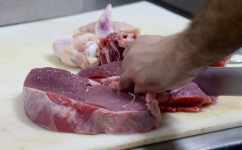 Índice de preços da FAO recua em agosto pressionado por açúcar, carne e cereais