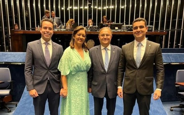 Racha de JHC com Arthur Lira redesenha a direita em Alagoas após saída do PL, ida ao PSDB e guerra por espaço político