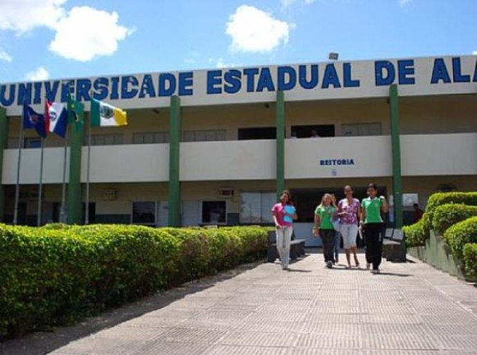 Campus V da Uneal sedia quarta edição de encontro acadêmico