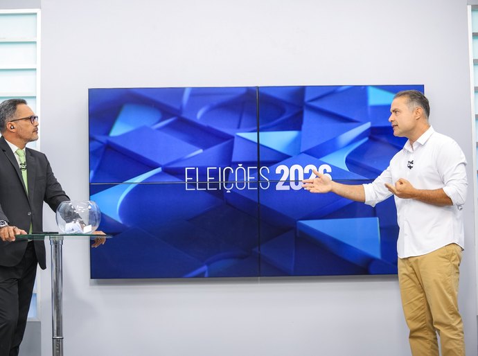 ”Construí 800 leitos enquanto Maceió comprou 100 por improviso”, afirma Renan Filho na TV Ponta Verde