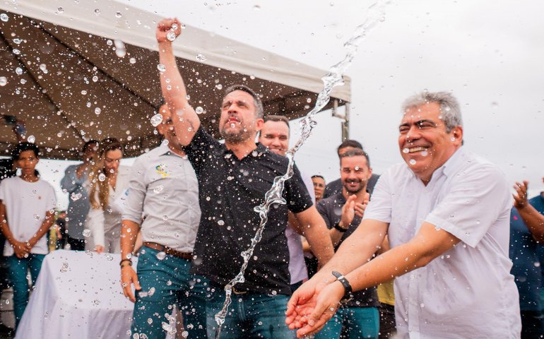 Governo de Alagoas entrega sistema de dessalinização em comunidade rural de Mata Grande