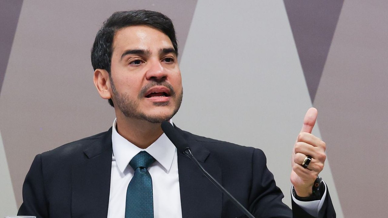 Após rejeição ao STF, Jorge Messias reconhece soberania do Senado