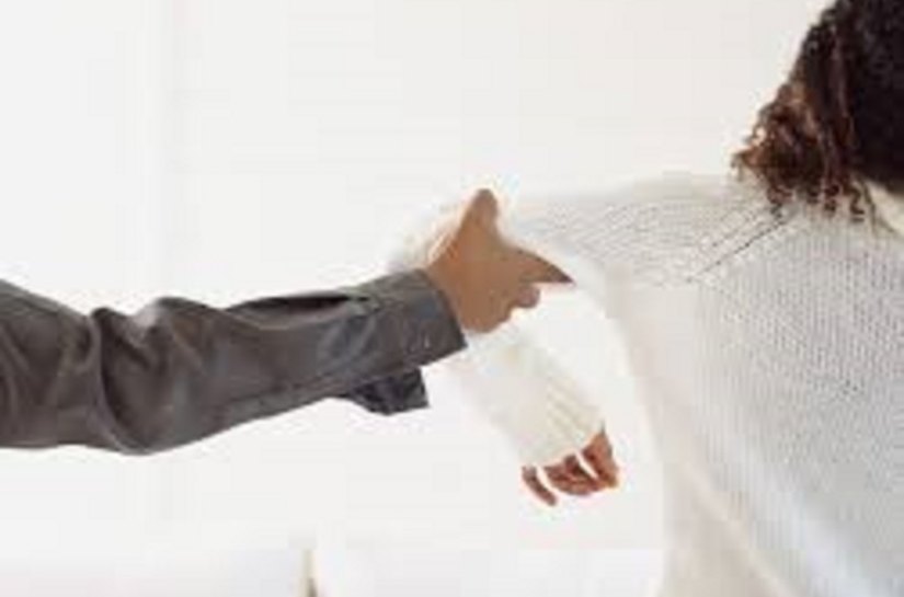 SMS orienta mulheres como proceder em caso de agressão