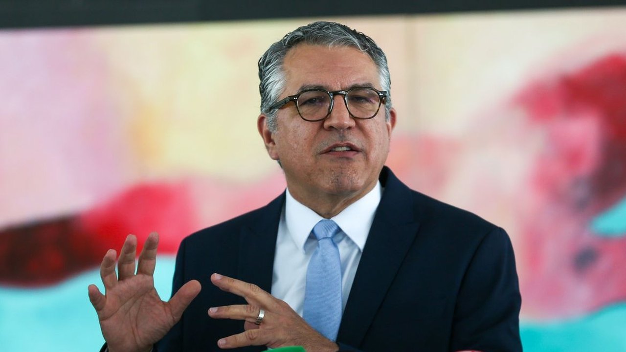 Padilha: Faremos esforço para que indicação dos dois nomes ao BC vá ao Congresso nesses dias