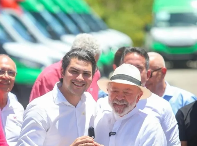 Santana do Ipanema é contemplada com Unidade Odontológica Móvel pelo Governo Federal