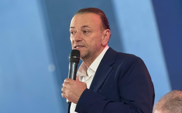 Em dia de encontro de chanceleres de Brasil e EUA, presidente do PT diz que ameaça americana à Venezuela é 'inaceitável'