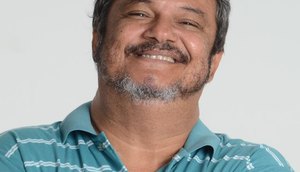“Gostaria muito de voltar aos palcos