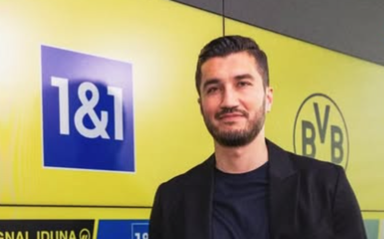 Sem vencer em 2025, Borussia Dortmund demite técnico Nuri Sahin