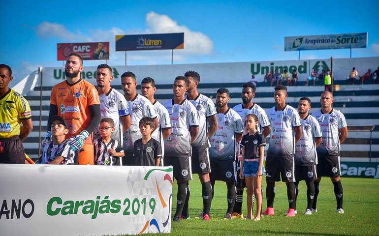 Diretoria do ASA começa a reestruturar o time e acerta saídas