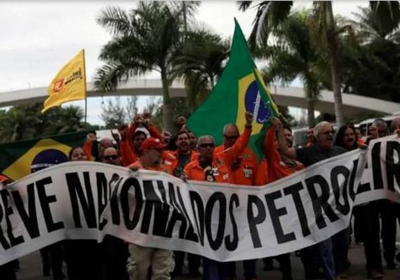 Federação Única dos Petroleiros anuncia greve geral a partir de sexta-feira (25)