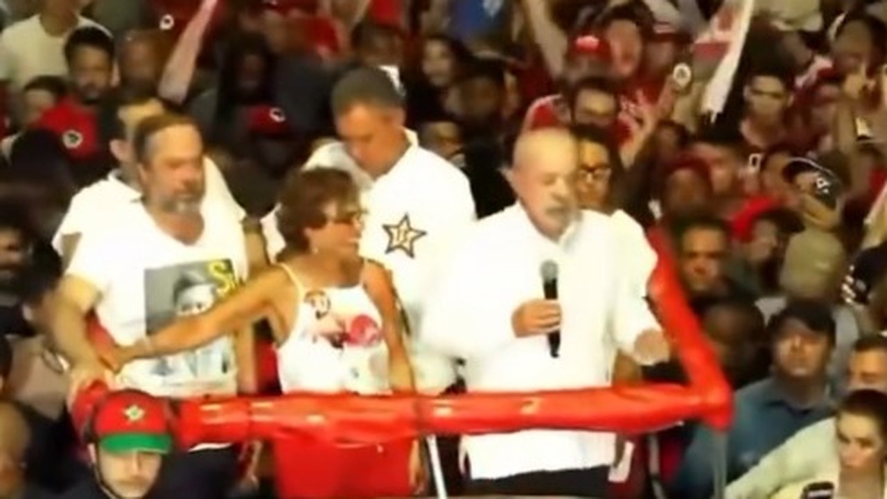 “A Globo está com raiva de mim porque acabei com as bets e ela tinha uma”, dispara Lula em Minas Gerais; Veja vídeo