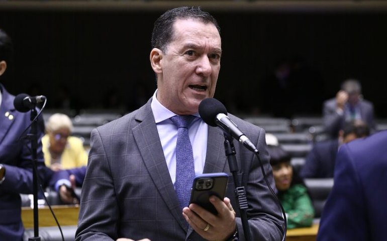 Comissão aprova aumento da segurança e combate a fraudes em transações on-line