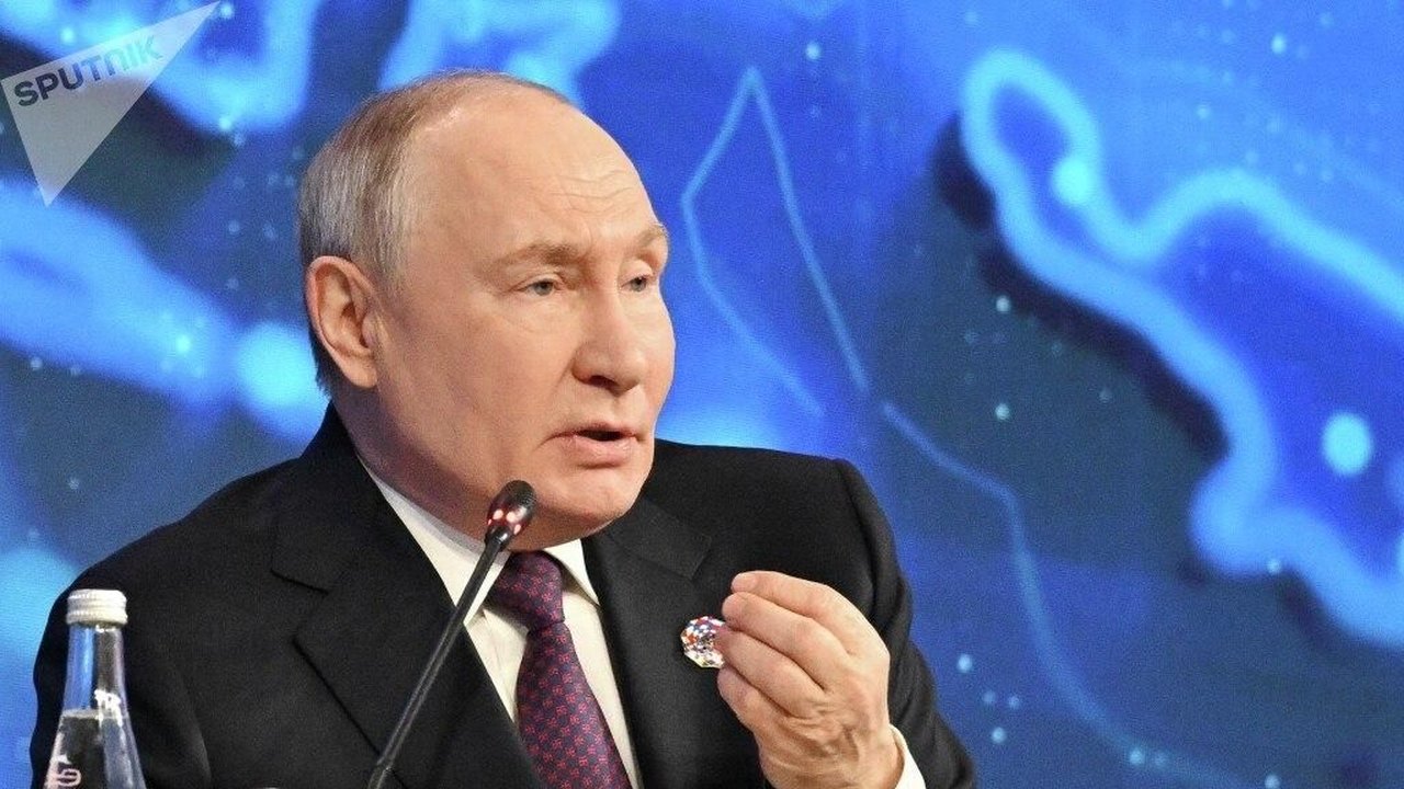 Rússia mantém contato próximo com os EUA em questões espaciais, inclusive com Musk, afirma Putin