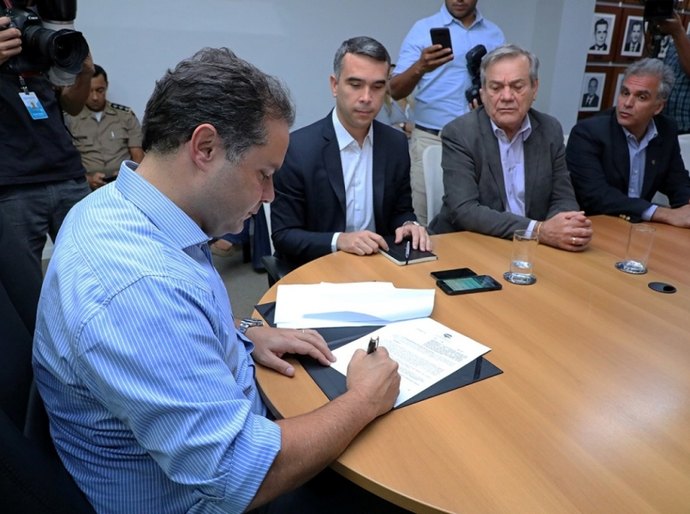 Governador assina concessão de incentivos para mais quatro empresas