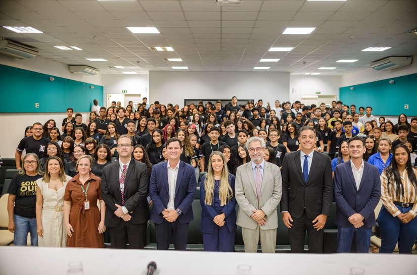 Eleitor do Futuro: Estudantes de Coruripe participam de palestras sobre cidadania e voto consciente