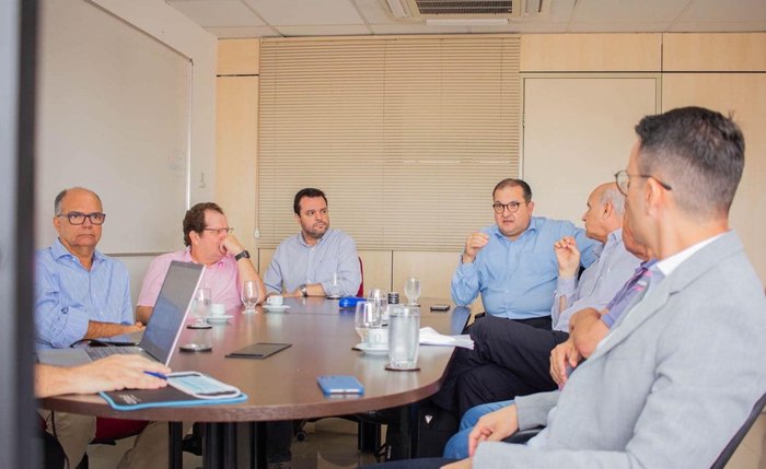 Santoro em reunião com representates do setor sucroalcooleiro em julho do ano passado Santoro em reunião com representates do setor sucroalcooleiro em julho do ano passado