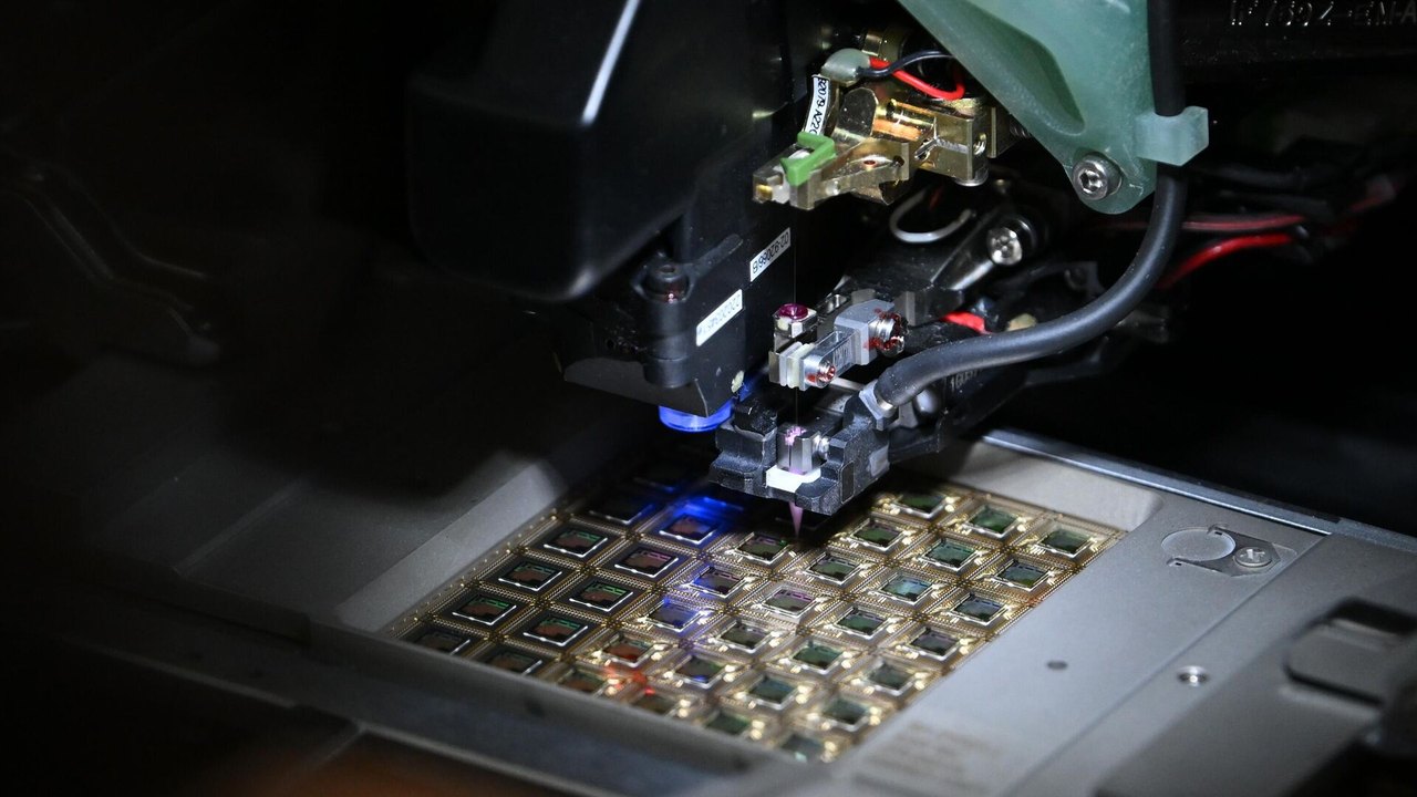Mídia: grupo de tecnologia pede que governo Biden cesse limites ao acesso global a chips de IA
