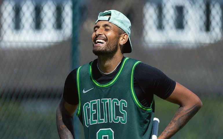 Kyrgios revela que pensou em suicídio e passou por hospital psiquiátrico após derrota