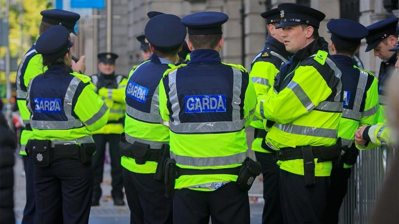 Autoridades irlandesas não descartam atuação de 'redes de pedofilia' nos 2,4 mil casos de violência sexual denunciados em escolas católicas