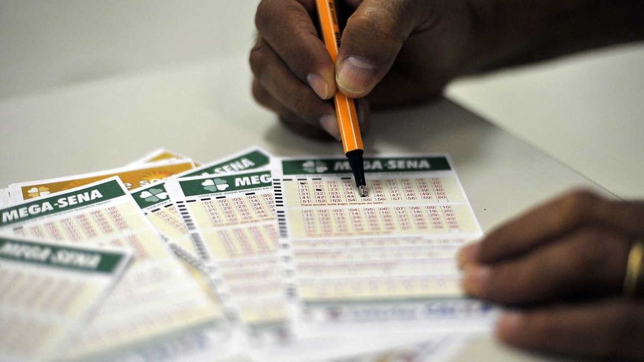 Prêmio da Mega-Sena acumula e vai a R$ 60 milhões no sorteio de sábado