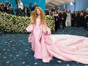 Shakira, by Prabal Gurung - Getty Images
