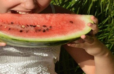 Nutricionista alerta para cuidados com a alimentação no verão