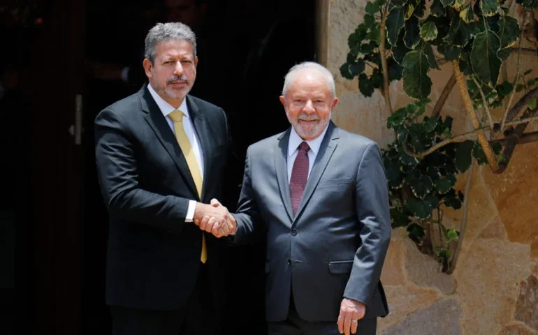 Arthur Lira  não gostou do conselho de Lula