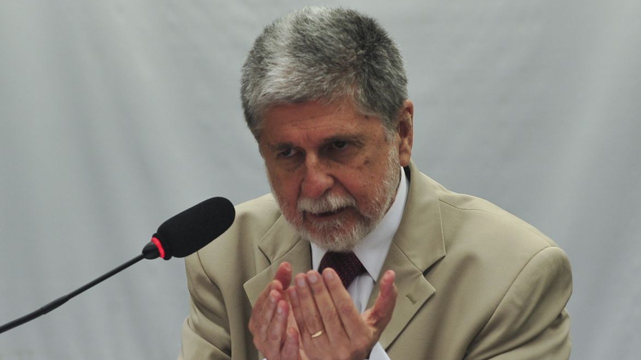 Amorim volta a cobrar divulgação das atas eleitorais na Venezuela