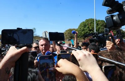 Entenda os motivos para decretação de cautelares contra Bolsonaro