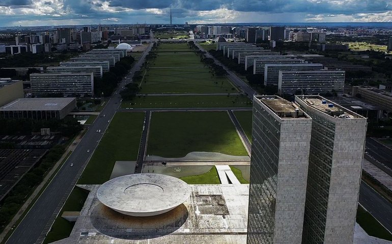 Atos de 7 de setembro lotam hotéis em Brasília