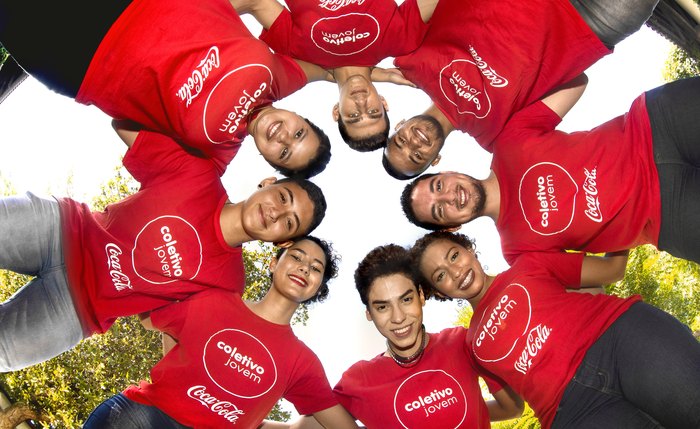 Além do Coletivo Online, o Instituto Coca-Cola Brasil também abre inscrições para o Coletivo MOVER