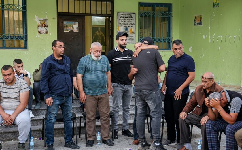 Três palestinos são mortos em tiroteio com forças israelenses na Cisjordânia