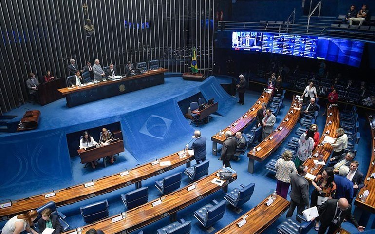 Plenário aprecia projeto que inclui o nome de Padre Cícero entre os heróis da Pátria