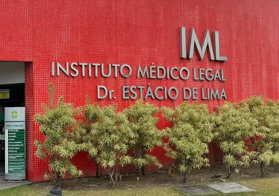 Homem é morto a tiros dentro de casa na Cidade Universitária, em Maceió