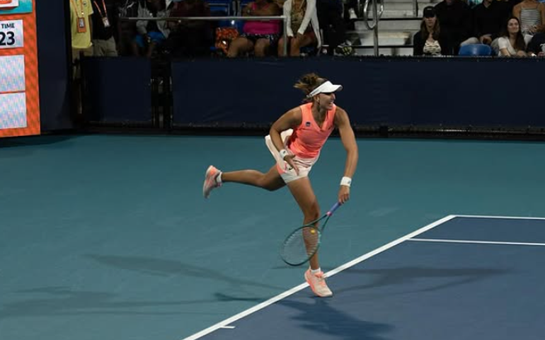 Bia Haddad leva 'pneu', sofre 9ª derrota seguida e cai na estreia do WTA de Stuttgart