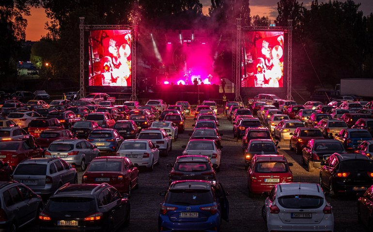 Drive-in: Programação da semana tem cinema e shows de Pixote e Mc Guimê