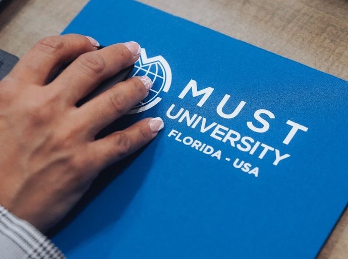 Parceria inédita: FAC-SP e MUST University lançam pós-graduação com certificação internacional