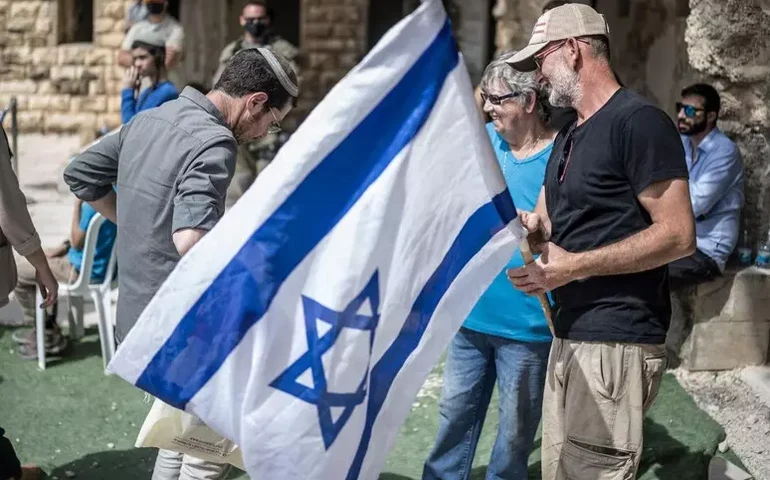 Itália defende restringir produtos de colônias judaicas na Cisjordânia