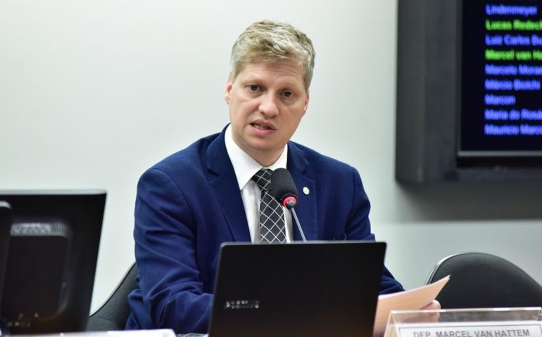 PGR denuncia Marcel van Hattem por acusação contra delegado da PF