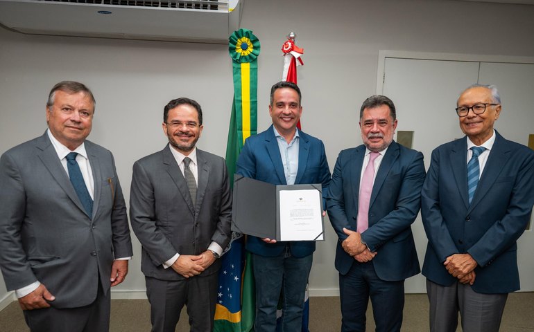 Governador nomeia Lean Araújo para o cargo de procurador-geral de Justiça