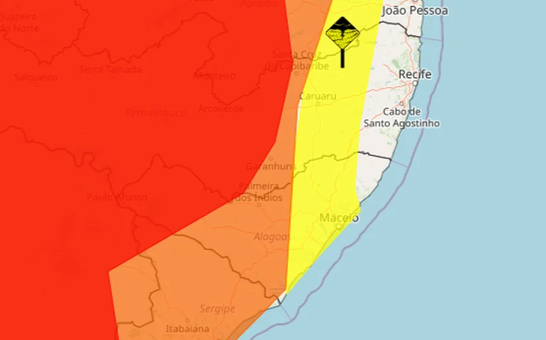 Inmet emite alerta vermelho para chuvas intensas no Sertão de Alagoas